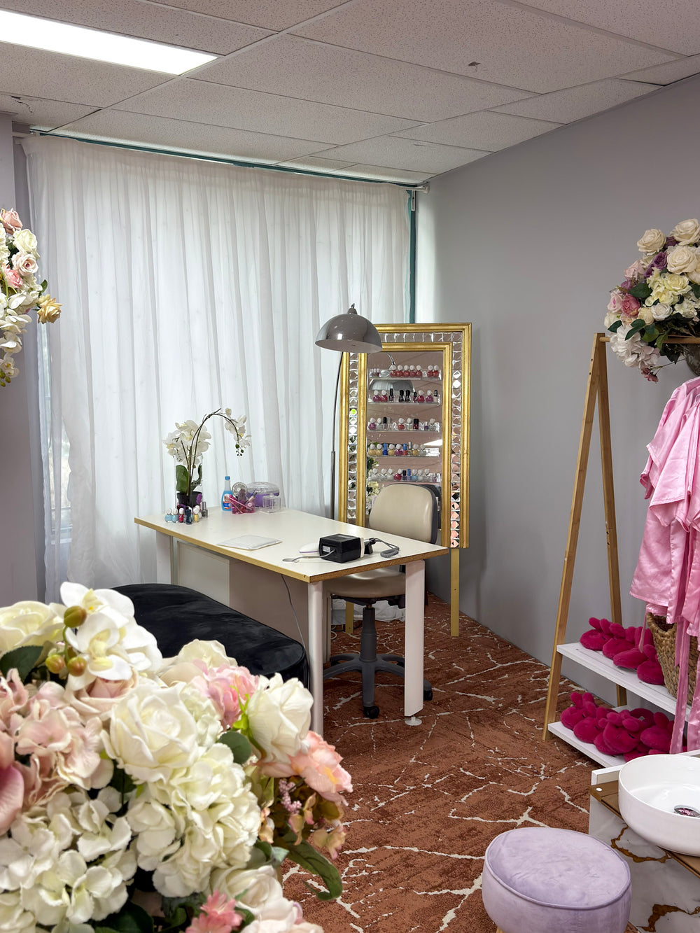 Glam Lounge